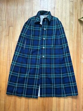 Vintage Cape 1970s Reversible Mosbroom Tartan Plaid Wool Navy Blue Cloak